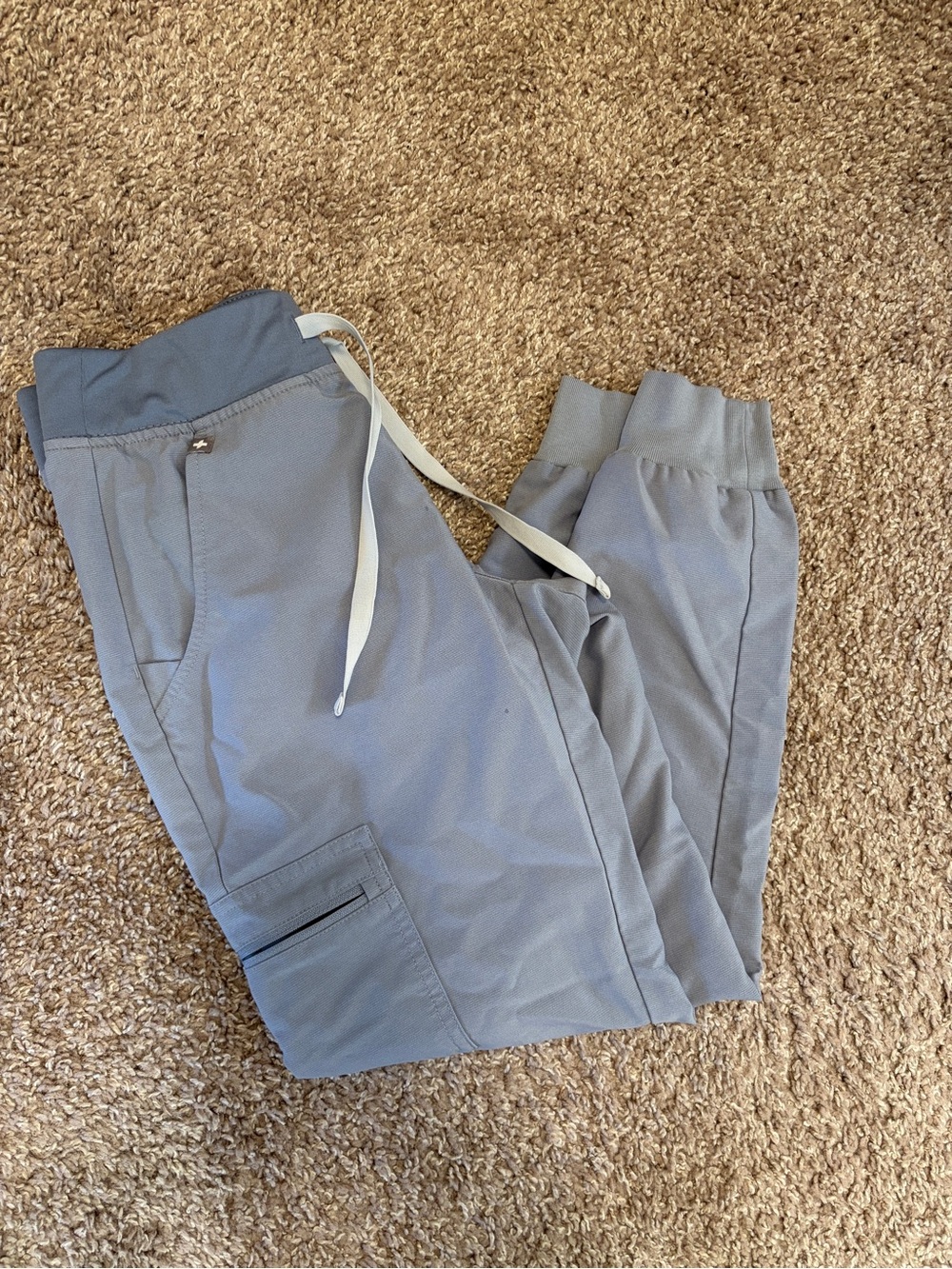 FIGS Zamora Jogger Scrub Pants in XSP Vapor Blue Space Dye